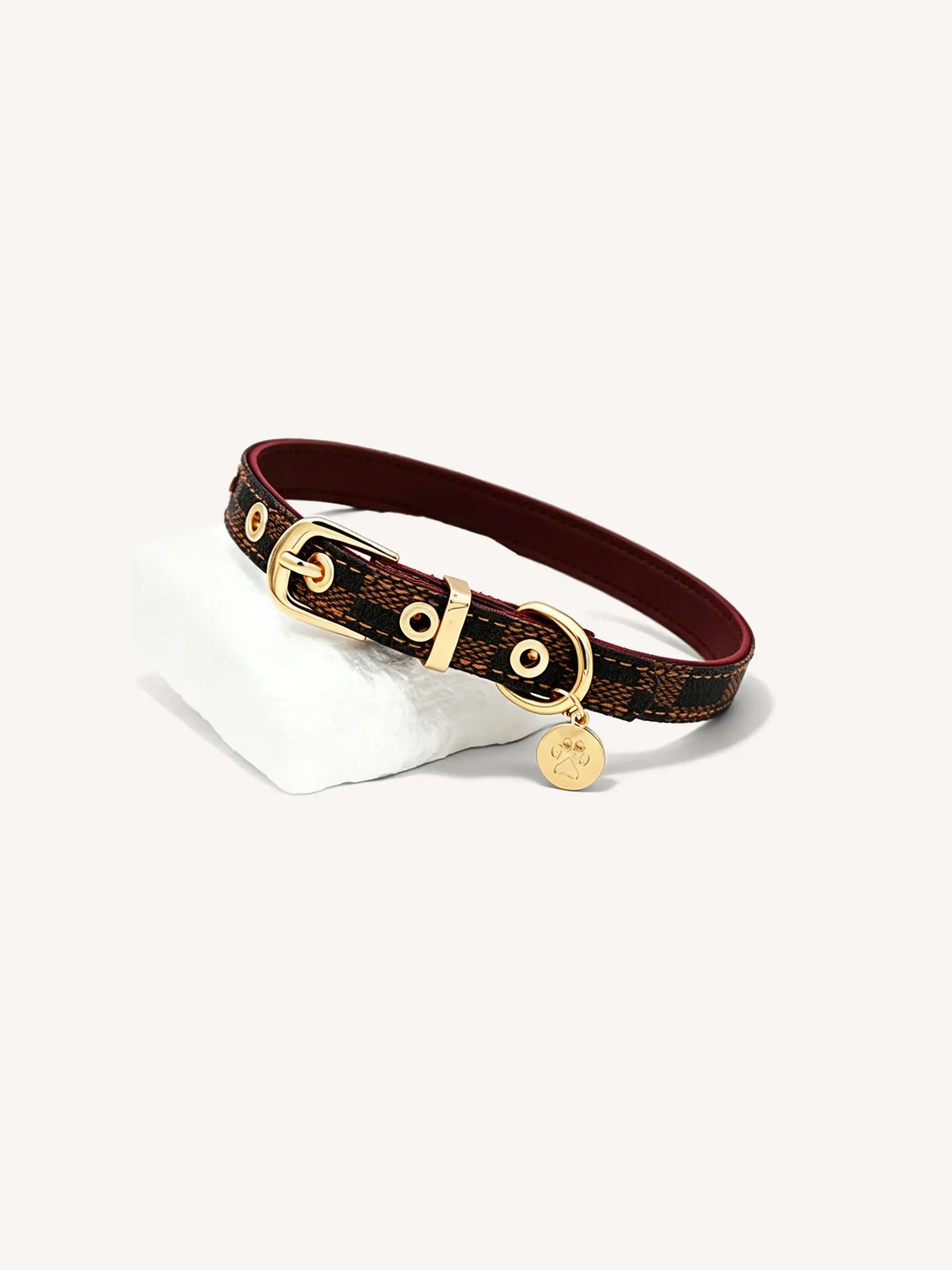 black and brown color-the gallery lead collar, designed by wagtrek